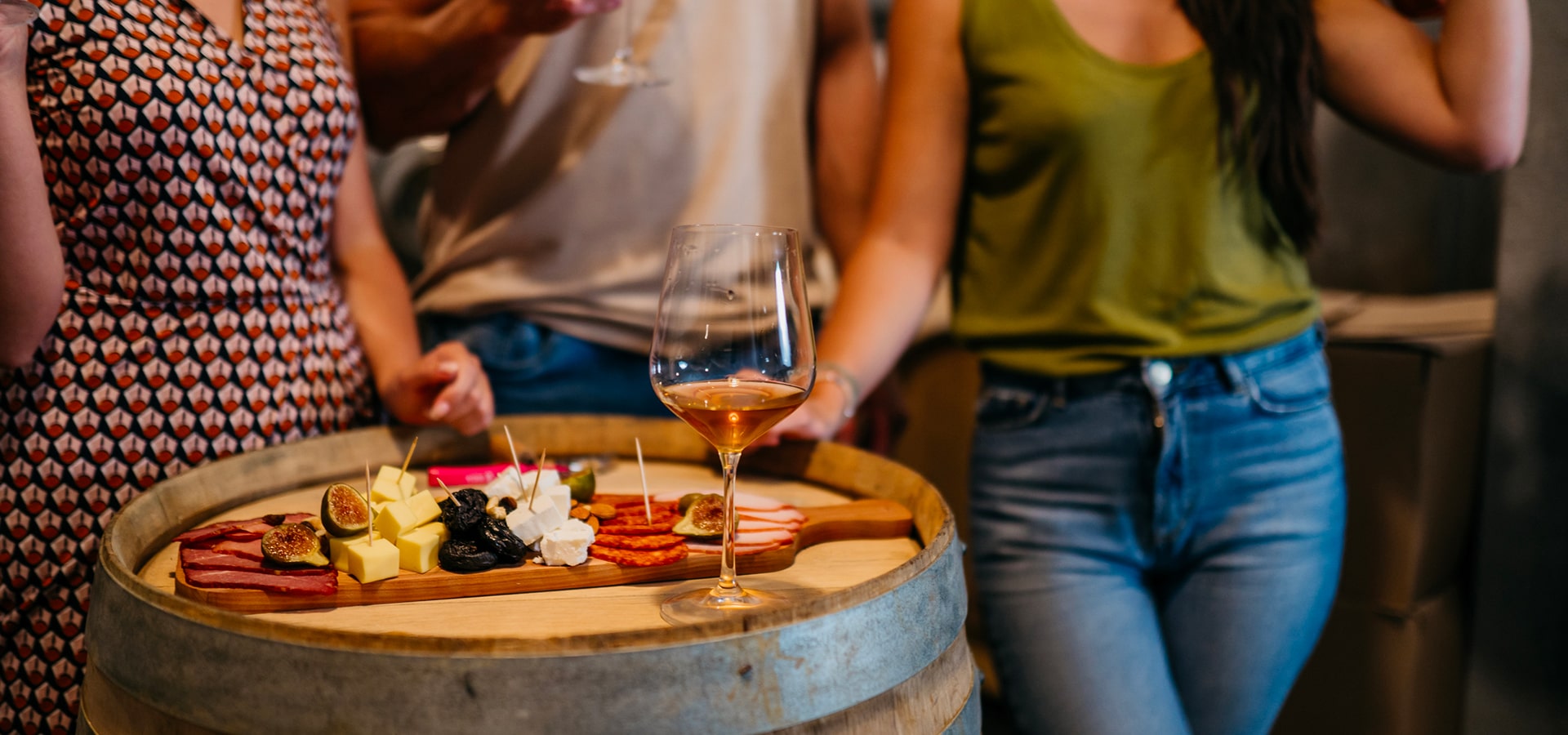Degustazione di vino in cantina